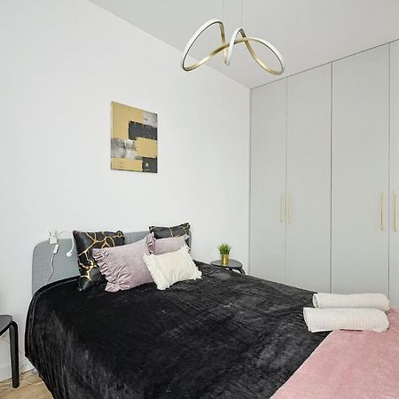 Apartamento Optykow 3A Cozy Studio Promenada Varsovia Exterior foto